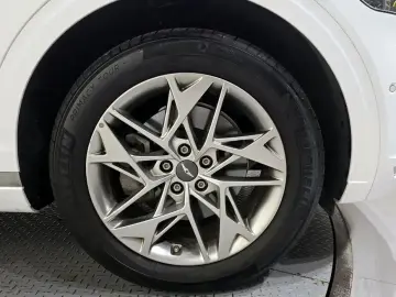 2021 Genesis GV70 с пробегом 49 678 км