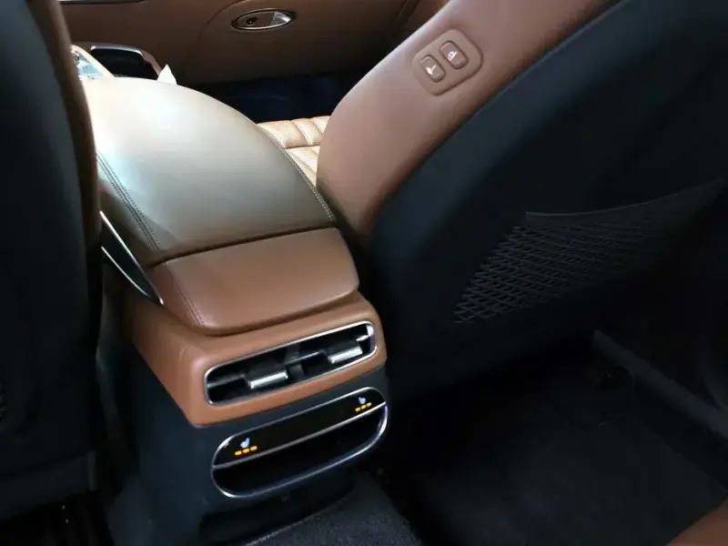2021 Genesis GV70 с пробегом 49 678 км
