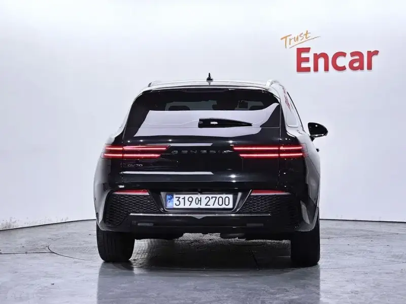 2021 Genesis GV70 с пробегом 85 788 км