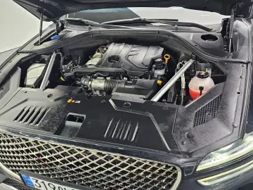 2021 Genesis GV70 с пробегом 85 788 км