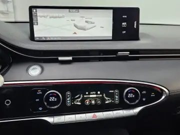 2021 Genesis GV70 с пробегом 85 788 км