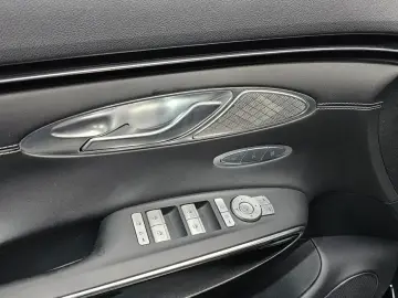 2021 Genesis GV70 с пробегом 85 788 км