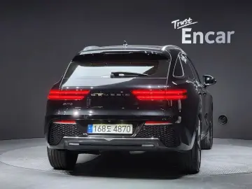 2022 Genesis GV70 с пробегом 41 656 км