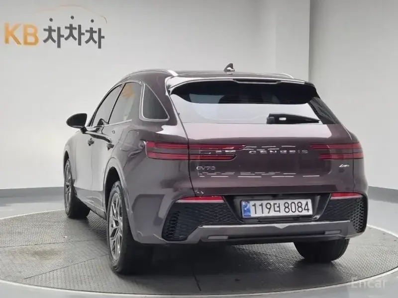 2021 Genesis GV70 с пробегом 99 813 км