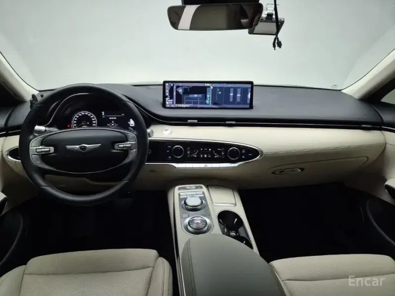 2021 Genesis GV70 с пробегом 99 813 км