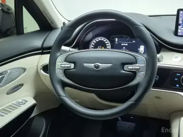 2021 Genesis GV70 с пробегом 99 813 км