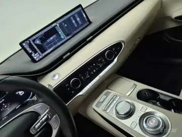 2021 Genesis GV70 с пробегом 99 813 км