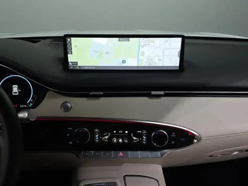 2021 Genesis GV70 с пробегом 52 978 км