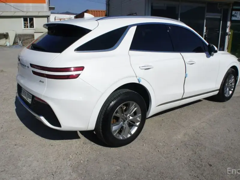 2021 Genesis GV70 с пробегом 91 388 км