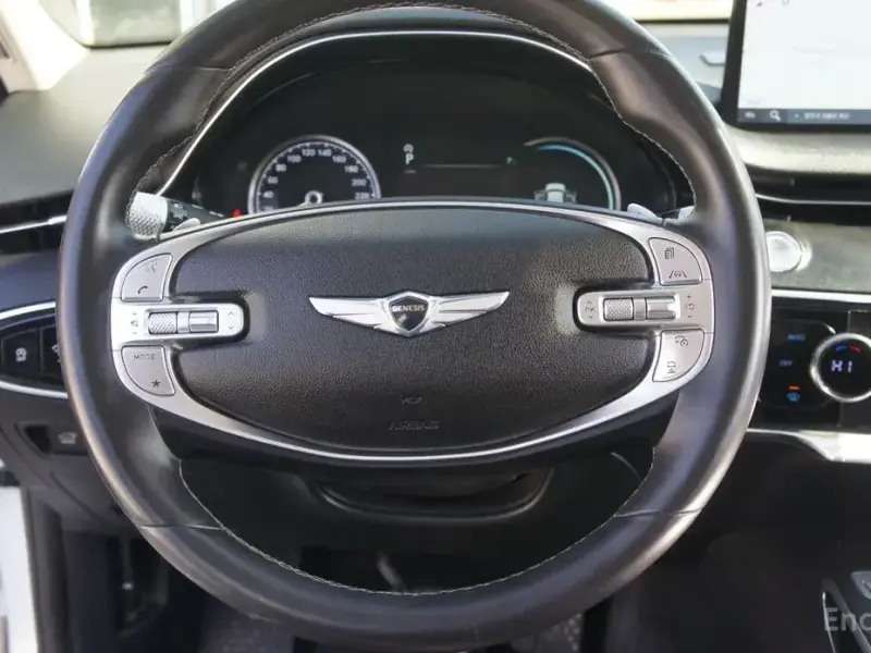 2021 Genesis GV70 с пробегом 91 388 км