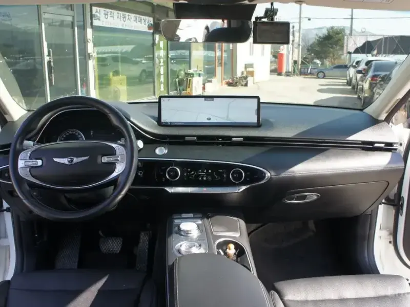 2021 Genesis GV70 с пробегом 91 388 км