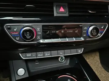 2021 Audi A4 с пробегом 47 137 км