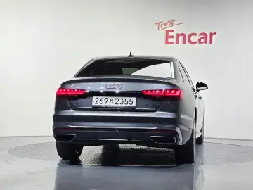 2022 Audi A4 с пробегом 64 549 км