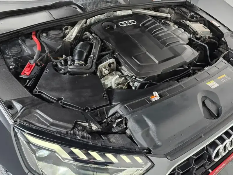 2022 Audi A4 с пробегом 64 549 км