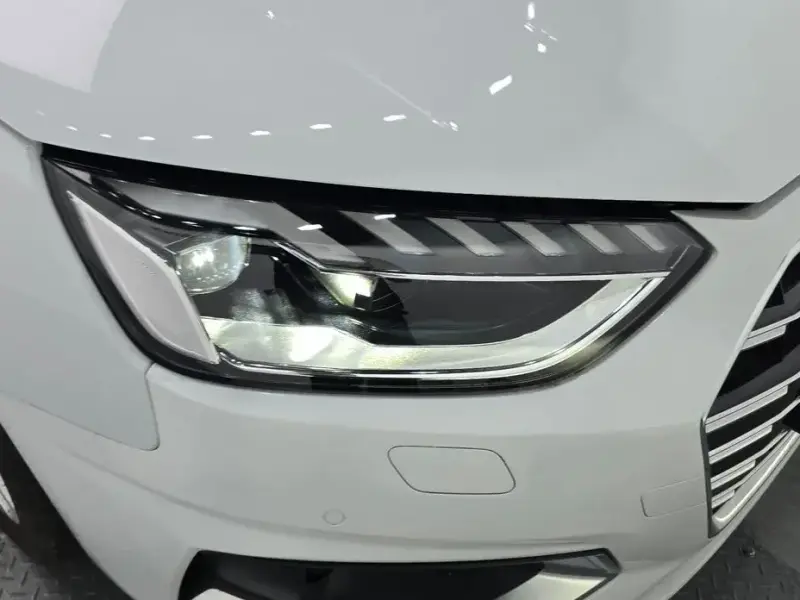 2022 Audi A4 с пробегом 12 483 км