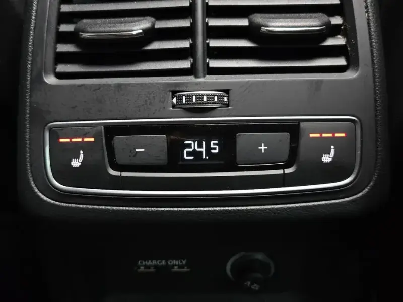 2022 Audi A4 с пробегом 64 549 км