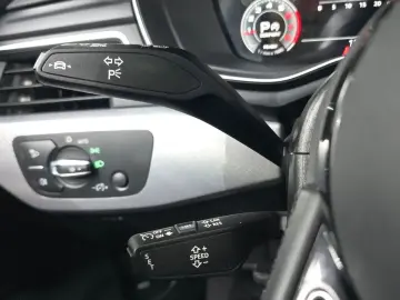 2022 Audi A4 с пробегом 12 483 км