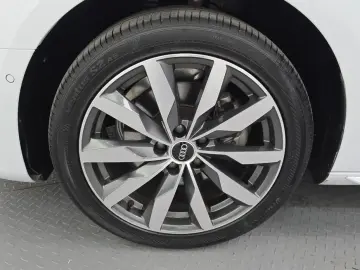 2022 Audi A4 с пробегом 44 291 км