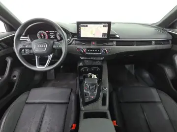 2022 Audi A4 с пробегом 44 291 км