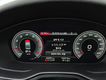 2022 Audi A4 с пробегом 44 291 км