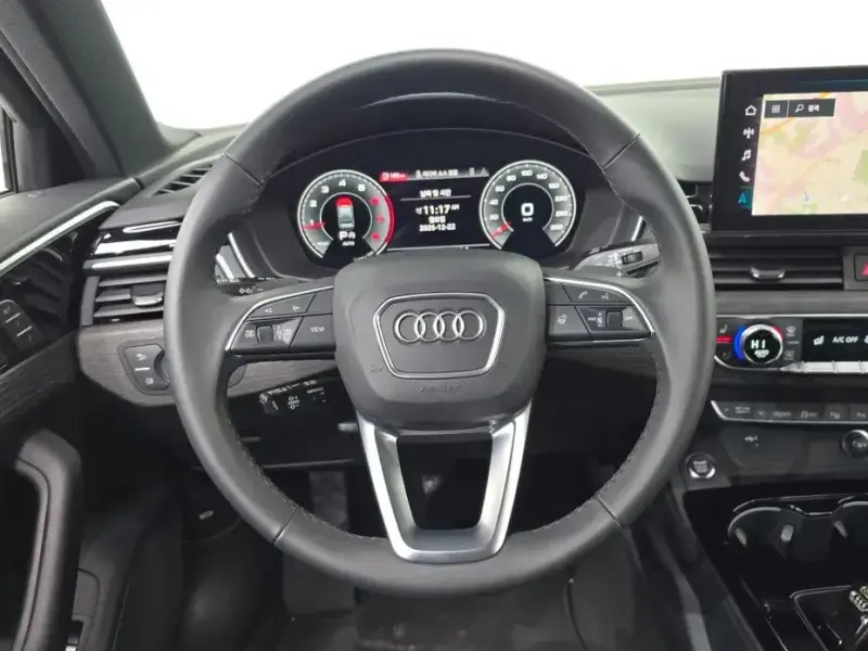 2022 Audi A4 с пробегом 44 291 км