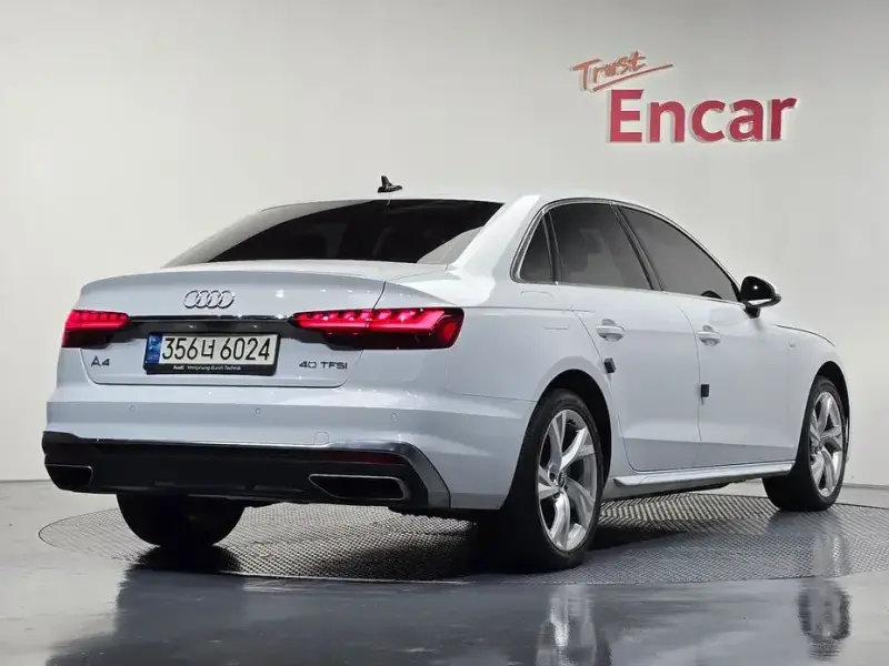 2021 Audi A4 с пробегом 70 624 км