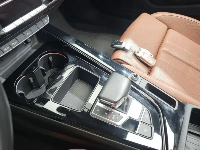 2021 Audi A4 с пробегом 70 624 км