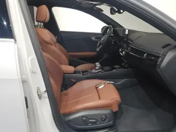2021 Audi A4 с пробегом 70 624 км