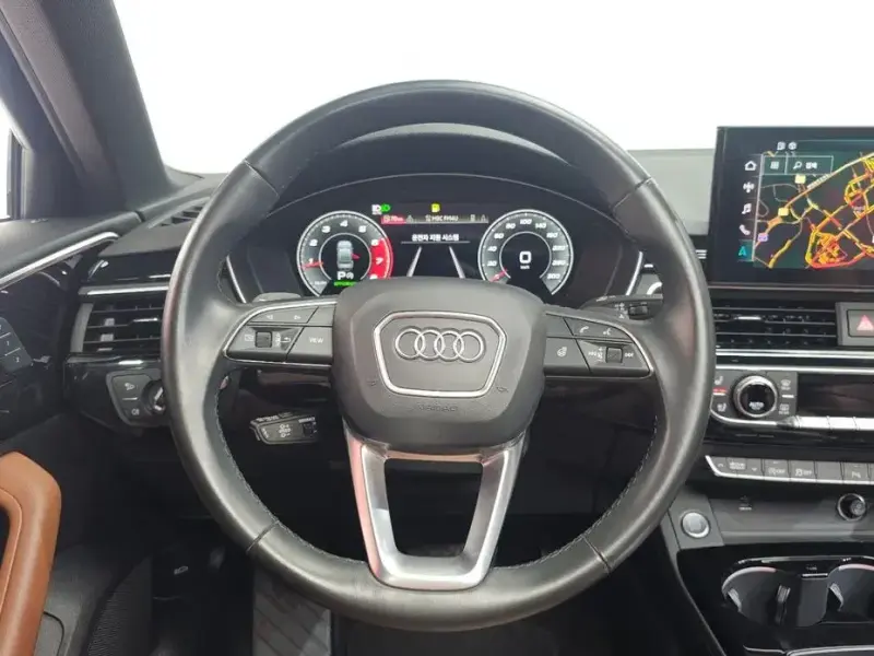 2021 Audi A4 с пробегом 70 624 км