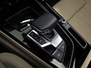 2021 Audi A4 с пробегом 57 429 км