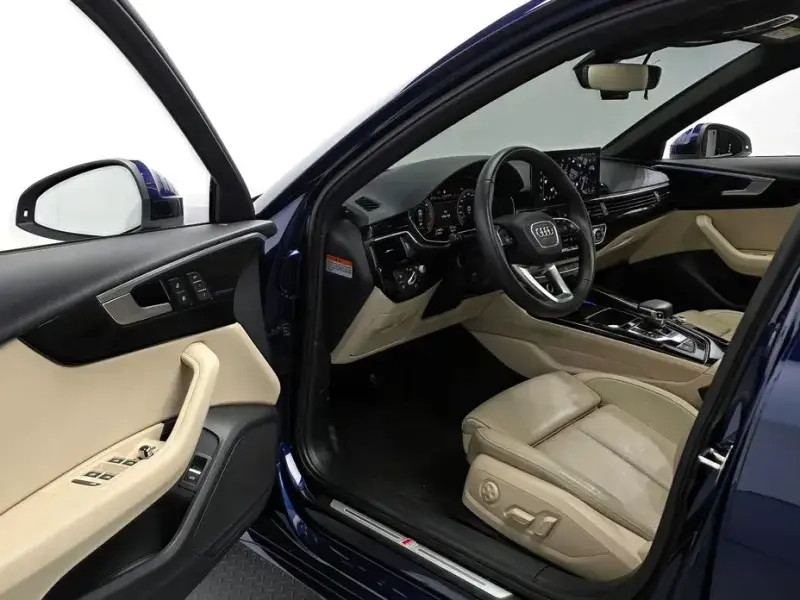 2021 Audi A4 с пробегом 57 429 км