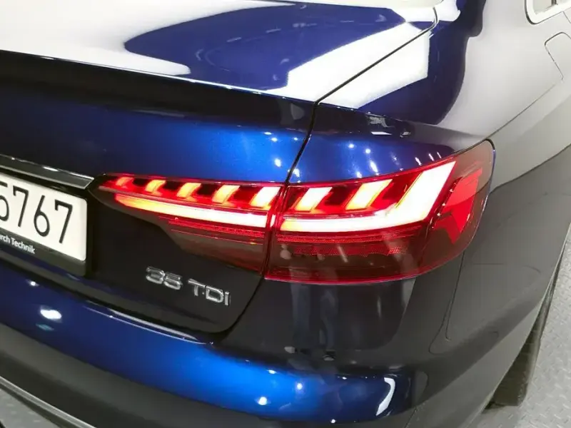 2021 Audi A4 с пробегом 57 429 км