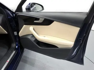 2021 Audi A4 с пробегом 57 429 км