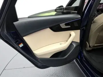 2021 Audi A4 с пробегом 57 429 км