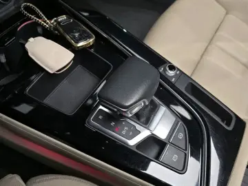 2022 Audi A4 с пробегом 78 271 км