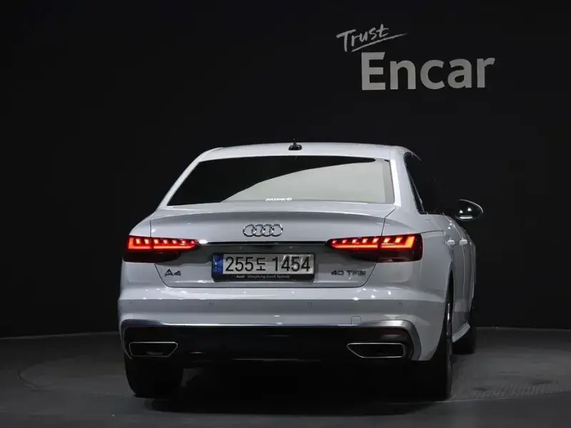 2023 Audi A4 с пробегом 39 650 км