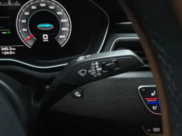 2023 Audi A4 с пробегом 39 650 км