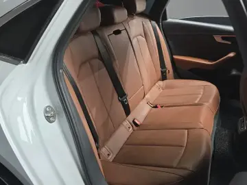 2023 Audi A4 с пробегом 39 650 км