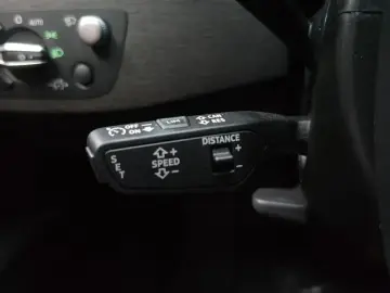 2023 Audi A4 с пробегом 39 650 км