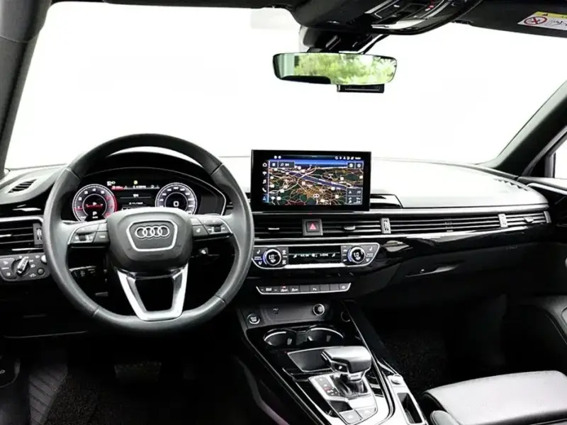 2022 Audi A4 с пробегом 60 843 км