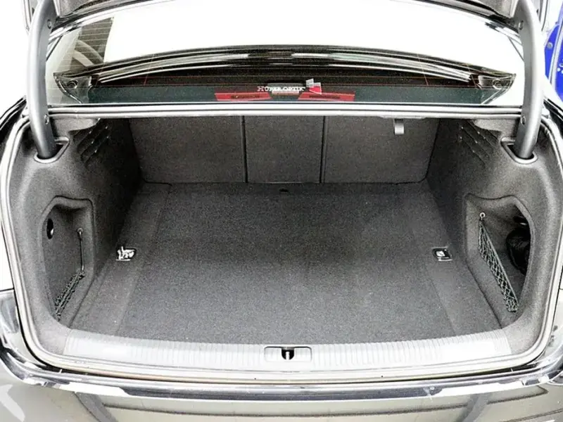 2022 Audi A4 с пробегом 60 843 км