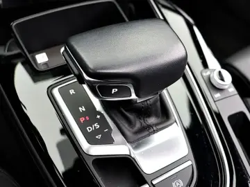 2022 Audi A4 с пробегом 60 843 км