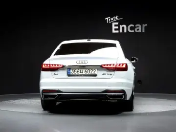 2021 Audi A4 с пробегом 50 084 км