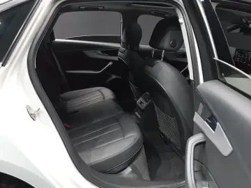 2021 Audi A4 с пробегом 50 084 км