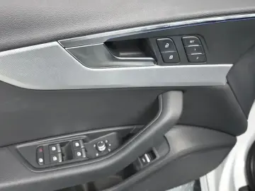 2021 Audi A4 с пробегом 50 084 км