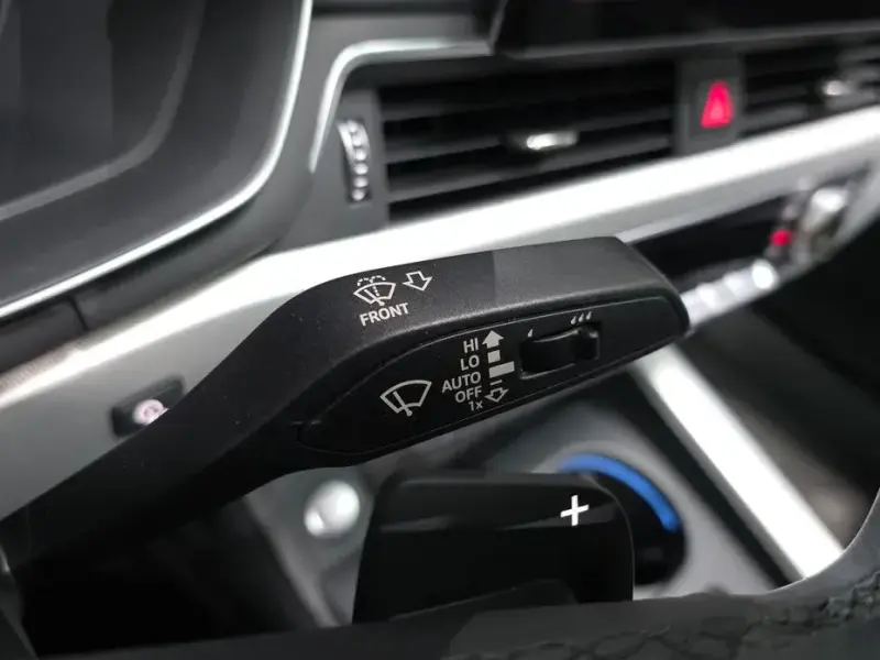 2021 Audi A4 с пробегом 50 084 км