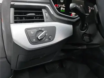 2021 Audi A4 с пробегом 50 084 км
