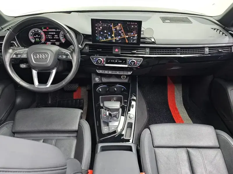 2021 Audi A4 с пробегом 33 690 км