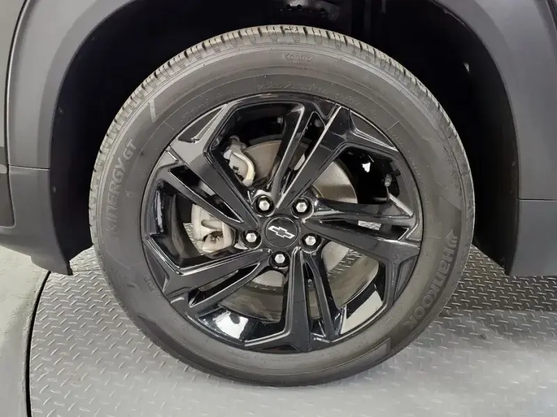 2023 Chevrolet TrailBlazer с пробегом 27 686 км