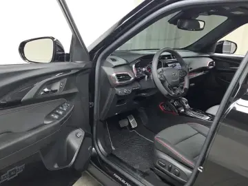 2023 Chevrolet TrailBlazer с пробегом 42 995 км